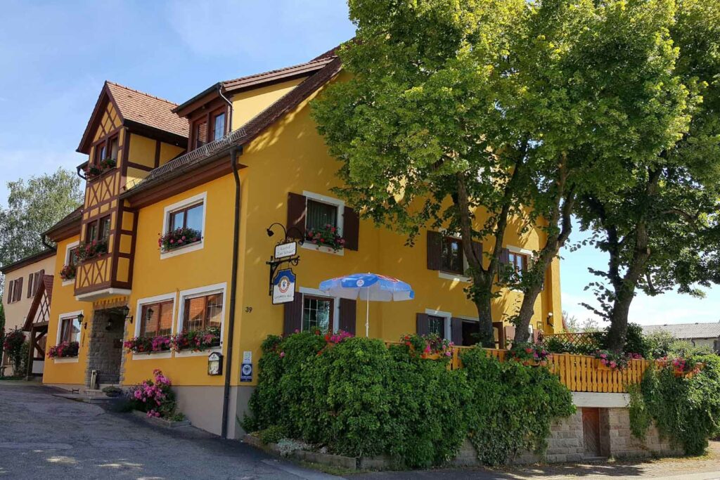 Außenansicht vom Hotel zum Schwan in Rothenburg